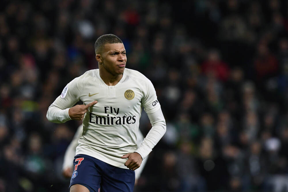 《时间就是美食》快闪登陆上海外滩，钱大妈用“新鲜”唤醒城市烟火气